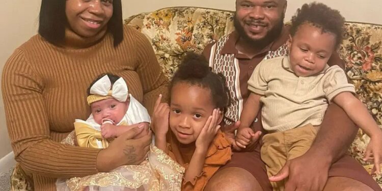 Minha família ficou preocupada quando casei com um homem que conheci online. Quatro anos depois, nosso casamento prova que nem todo mundo é catfish.