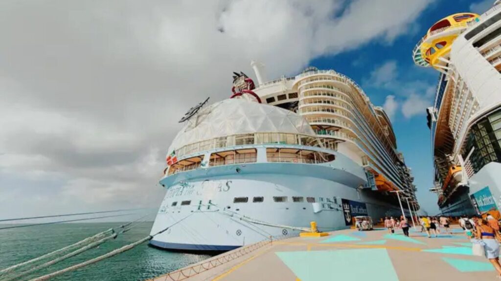 Levamos meus avós de 90 anos em um cruzeiro. Aprendi 6 lições importantes para viajar com parentes mais velhos.