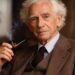 Bertrand Russell, filósofo e matemático: “A mente que se abre a uma nova ideia jamais volta ao seu tamanho original.”