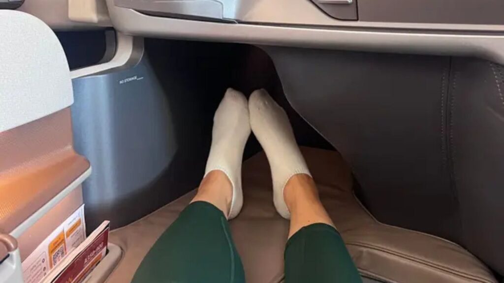 Minha família voou 13 horas na classe executiva da Singapore Airlines. Veja o que adoramos e o que decepcionou.