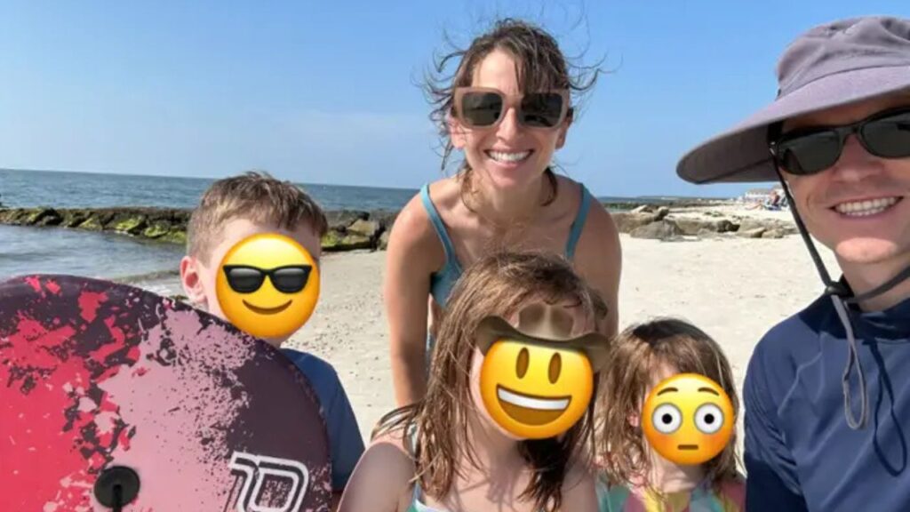 Fiquei em casa enquanto minha família viajou porque precisava de uma pausa. Amei meu tempo sozinha.