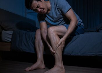 Cãibras e espasmos musculares frequentes podem indicar falta de magnésio e você talvez ignore esse sinal