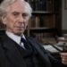 Bertrand Russell, coautor de Principia Mathematica e crítico social: “O problema do mundo é que os estúpidos são confiantes”