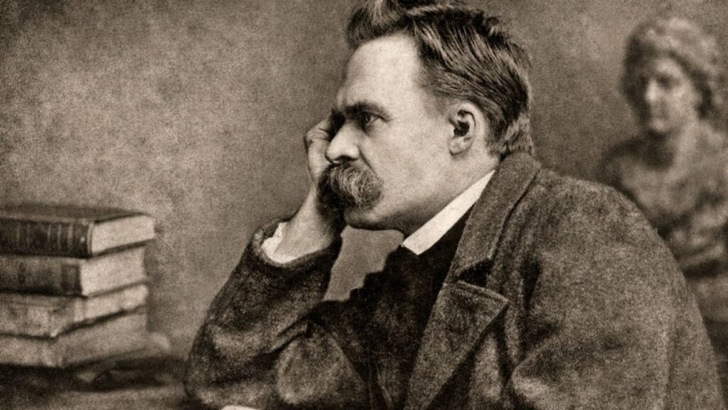 Friedrich Nietzsche, filósofo alemão e crítico da moral tradicional e da religião: “O que não me destrói me fortalece.”