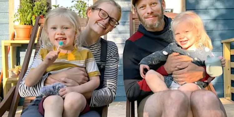 Estávamos cansados da vida agitada, então trocamos tudo para viver na região rural do norte de Minnesota. Nunca nos sentimos tão em casa.