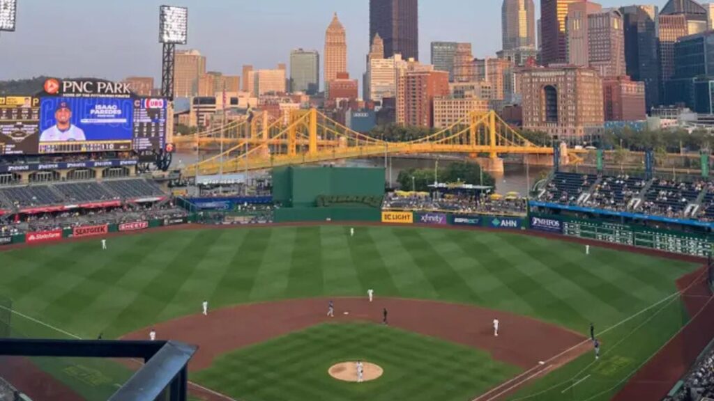 Ela terminou a faculdade e se mudou para uma nova cidade sozinha. Apesar de tudo, ela quer ir para ir para casa.