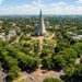A cidade-jardim com 98,6% das ruas arborizadas que lidera o ranking de qualidade de vida do Brasil e tem a catedral mais alta da América Latina