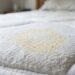 Como limpar um colchão com manchas amareladas: veja como deixá-lo sem odores e limpo como no primeiro dia