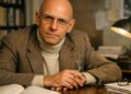 Michel Foucault, filósofo francês, teórico das relações de poder: “Onde há poder, há resistência.”