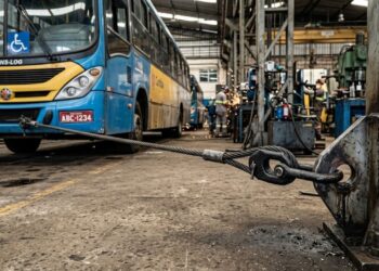 Uma rosca de 2 mm que puxa um ônibus: a China já está produzindo em massa o material que pode substituir o aço