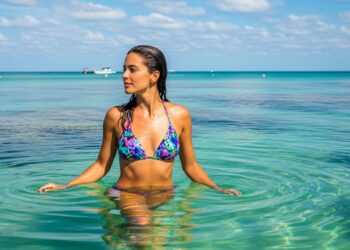 As 5 praias com águas mais transparentes do Brasil, onde o mar parece vidro e encanta qualquer visitante