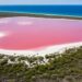 Com águas cristalinas e coloração intensa, cientistas explicam por que o lago tem um tom rosa que impressiona o mundo