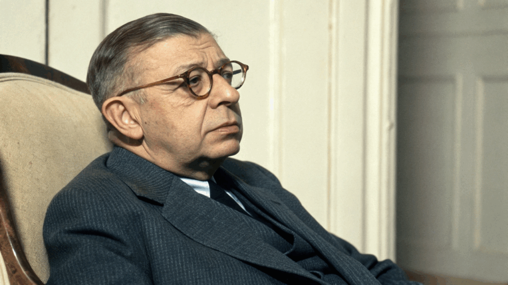 Jean-Paul Sartre, filósofo francês e dramaturgo existencialista: "O homem está condenado a ser livre."