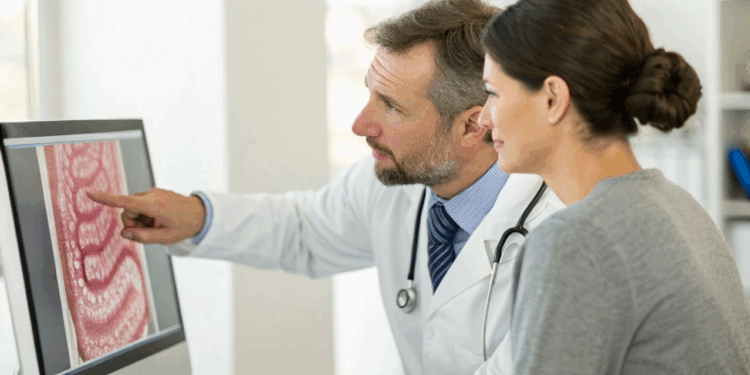 Eles se desenvolvem sem dor e passam despercebidos por anos: o que saber sobre pólipos intestinais