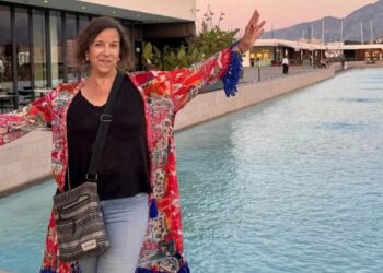 Ela largou tudo após a separação e se mudou para a Itália. Apesar da saudade dos filhos, esta mais feliz e saudável.