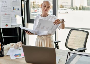 A psicologia diz que quem evita compromissos longos pode temer perda de controle do tempo