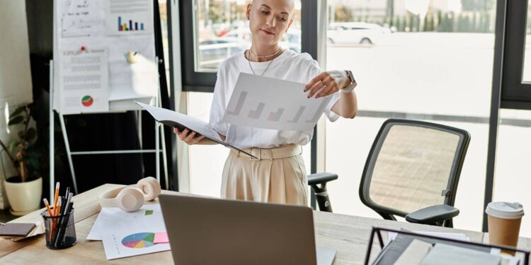 A psicologia diz que quem evita compromissos longos pode temer perda de controle do tempo