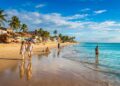 A capital nordestina onde o mar quente é quente o ano inteiro criando condições ideais para banho frequente