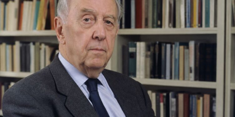 Alasdair MacIntyre, crítico do emotivismo e autor de After Virtue: “A moral depende da tradição”