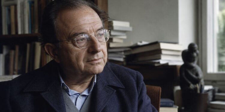 Erich Fromm, estudioso da liberdade e da sociedade: “O amor é a única resposta sã e satisfatória para o problema da existência humana”