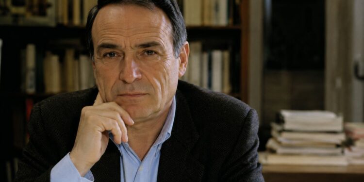 Pierre Bourdieu, analista do poder simbólico e da sociedade: “O gosto classifica quem classifica”