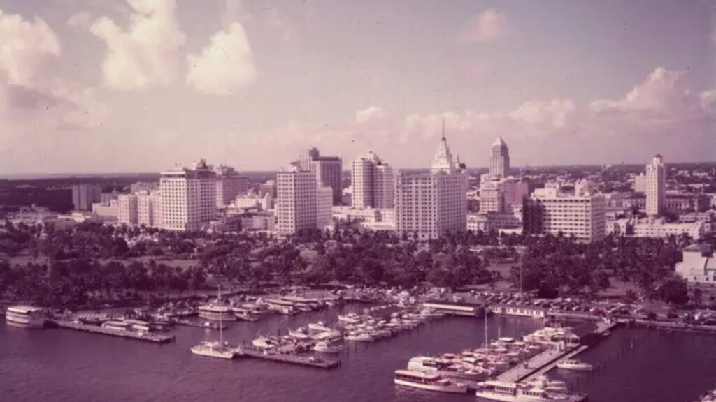 Bilionários da tecnologia estão migrando para este antigo enclave boêmio em Miami.