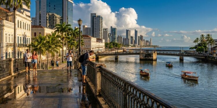 50 pontes sobre rios tropicais e 9º destino mais buscado do mundo em 2026: a capital nordestina apelidada de Veneza Brasileira
