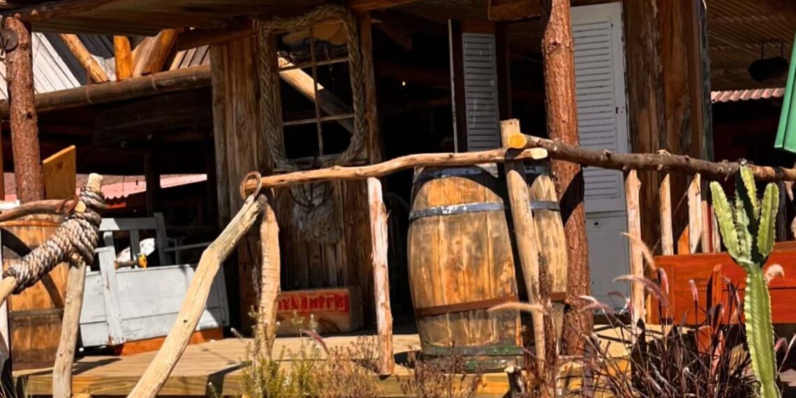 Conheça o lugar que combina roadhouse texana gastronomia