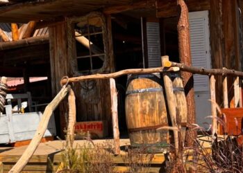 Conheça o lugar que combina roadhouse texana gastronomia