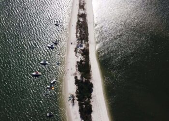 O paraíso secreto do litoral sul do Rio que você precisa conhecer