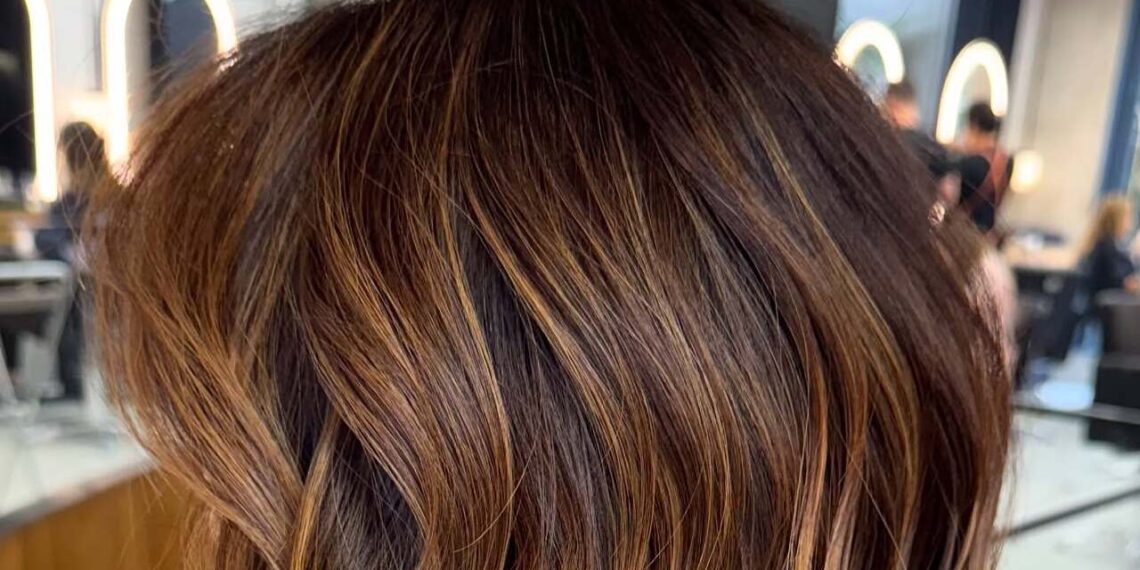 Confira as cores de cabelo que vão dominar 2025 e escolha a sua!