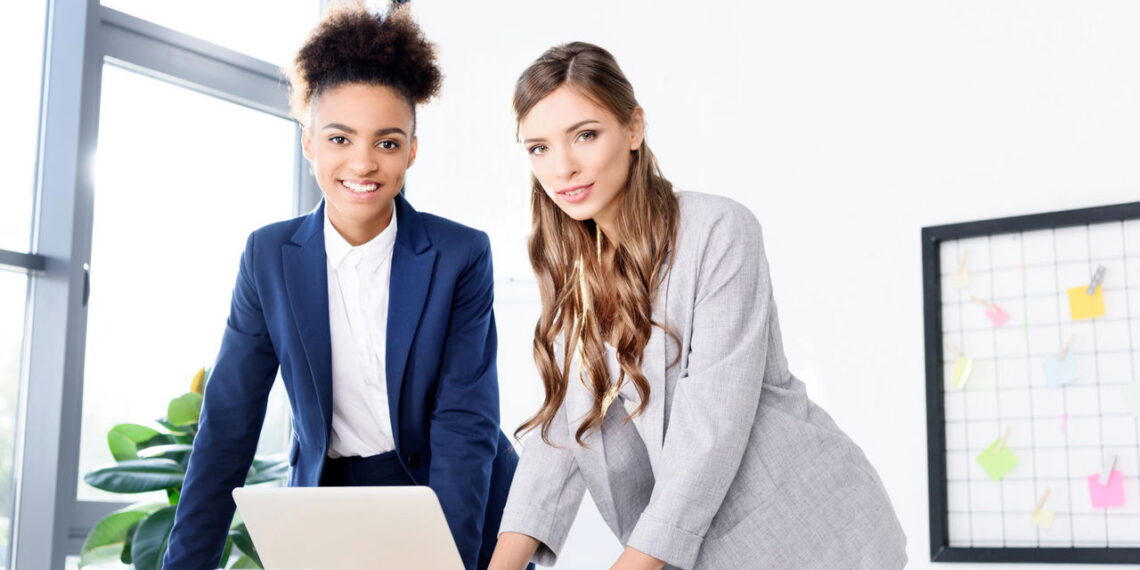 Por qual motivo menos de um terço dos profissionais de tecnologia são mulheres?