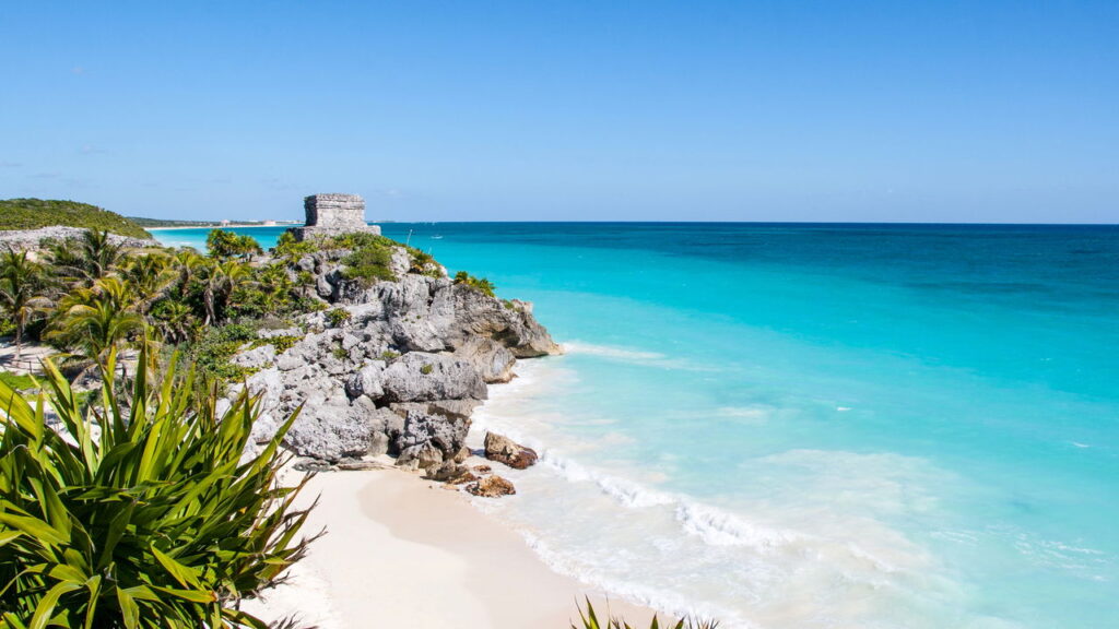 As praias mais bonitas do mundo vão transformar suas férias