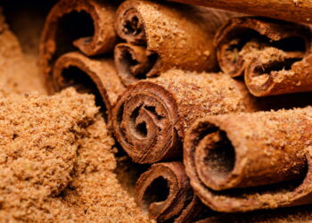 Além do cheirinho bom a canela entrega saúde de verdade