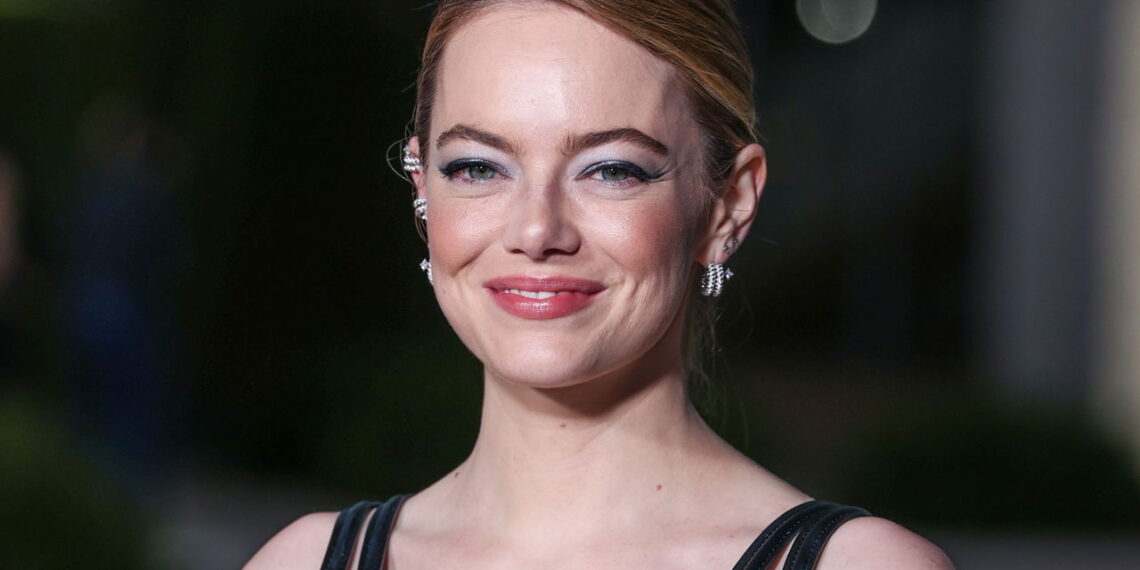 Como Emma Stone está conquistando a todos?