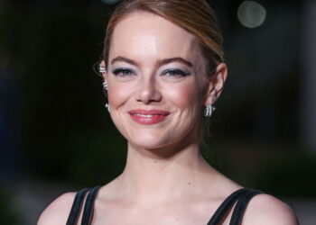 Como Emma Stone está conquistando a todos?