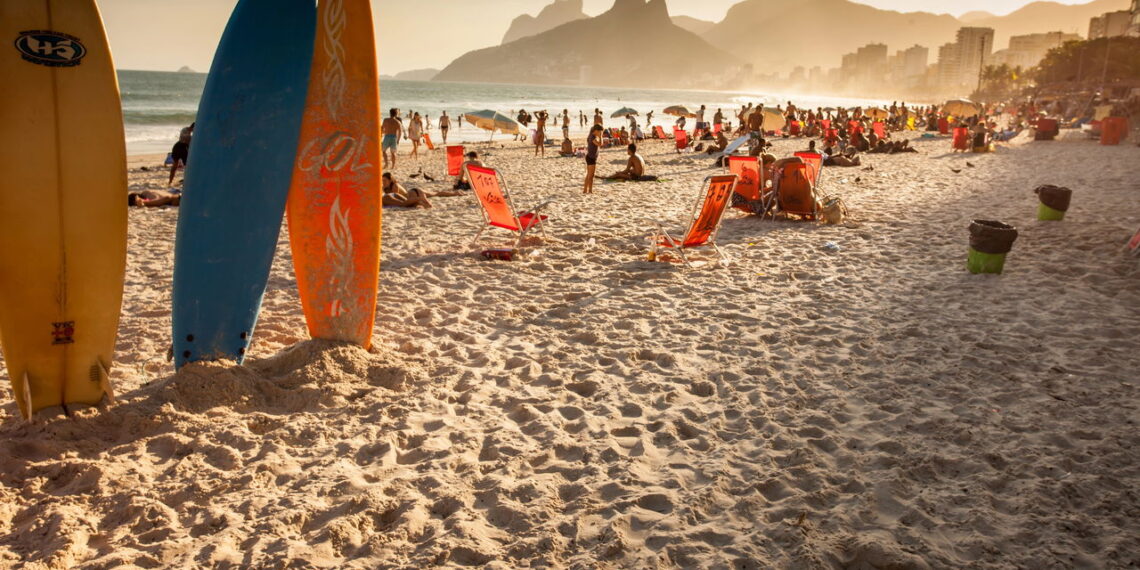 Praias brasileiras que parecem verdadeiras piscinas naturais