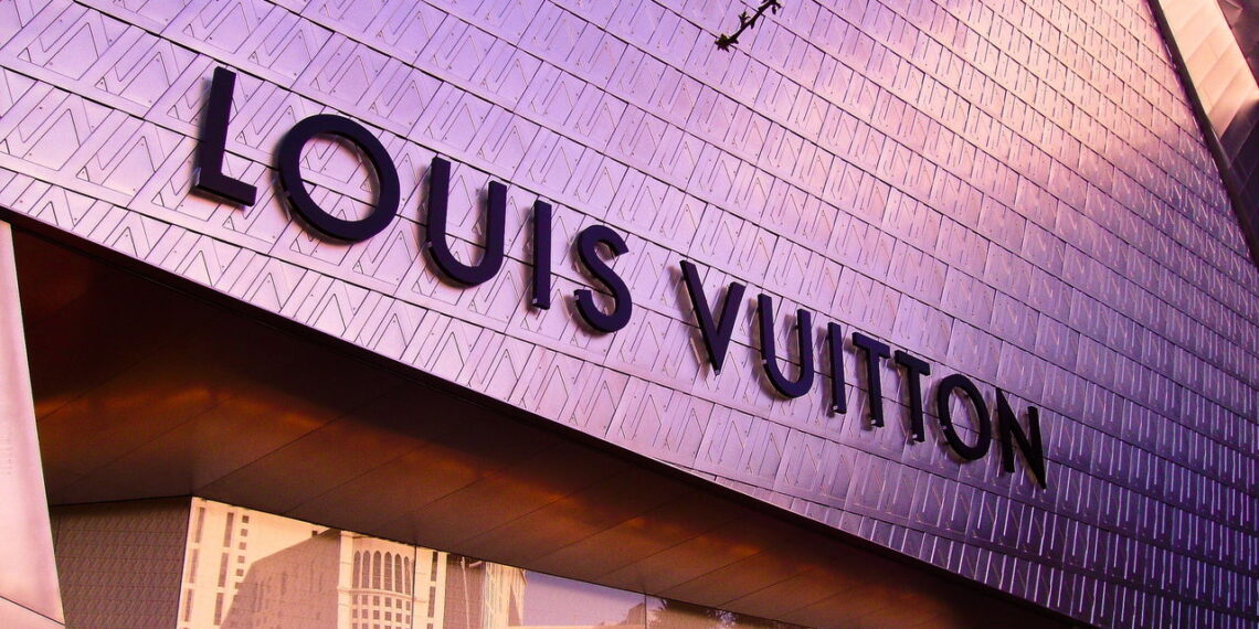 A Louis Vuitton vai além do luxo com sua nova linha de beleza exclusiva