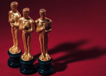 Veja os looks deslumbrantes das estrelas no Oscar 2025