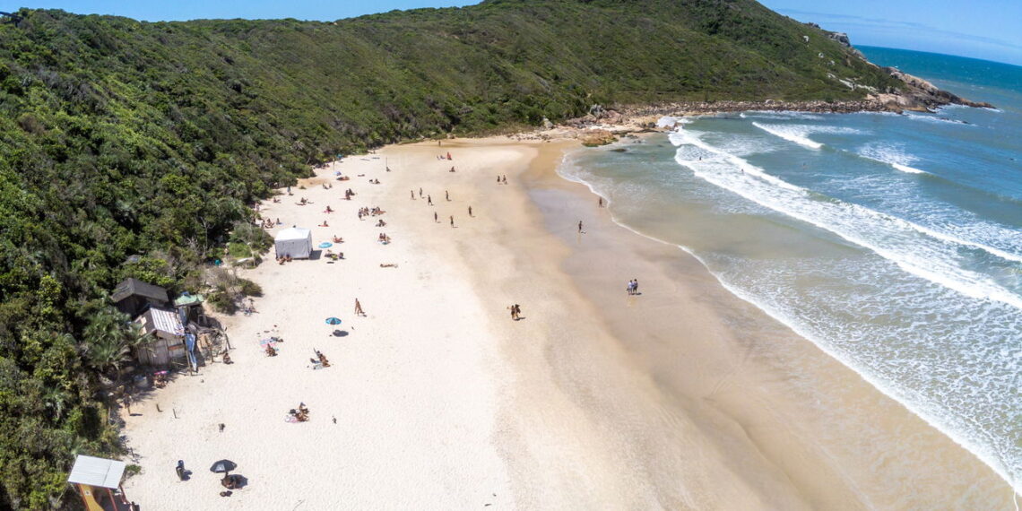 Praias secretas que trazem a tranquilidade dos seus sonhos
