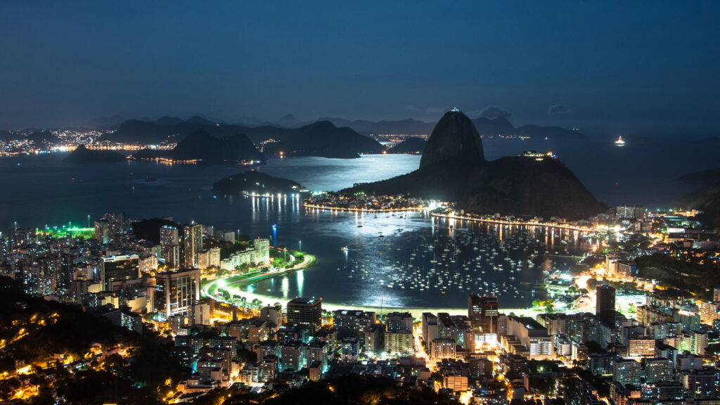 Conheça as cidades brasileiras com as noites mais imperdíveis