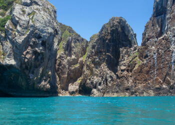 Melhor que o Caribe? Essa praia brasileira humilha fácil