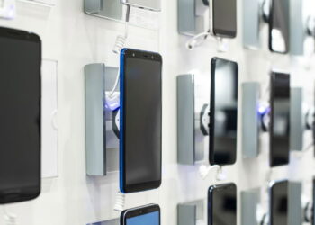 Confira os melhores celulares com câmeras frontais no Brasil em 2025