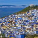 Uma cidade inteira pintada de azul? Tem um motivo inesperado!