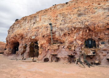 Essa cidade todos os moradores tem suas casas construídas no subterrâneo