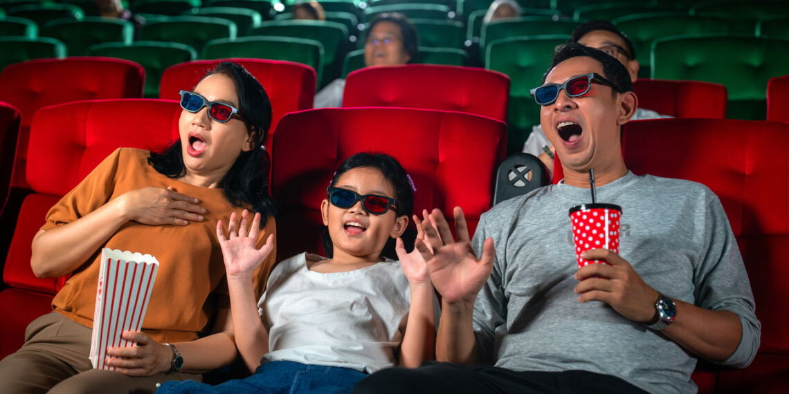 As 10 opções de filmes perfeitas para curtir em família e relaxar juntos