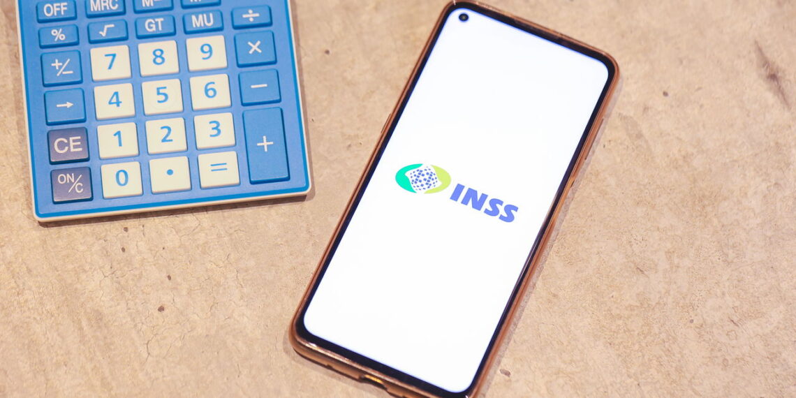 INSS muda regra e facilita aposentadoria para mais brasileiros! Veja o que mudou