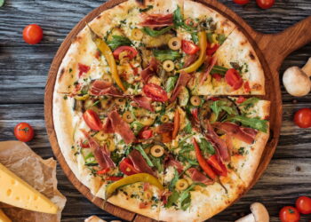 Pizza saudável existe sim e essa receita prova isso com sabor
