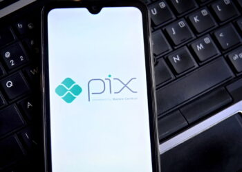 Golpes com Pix disparam em 2024 e causam prejuízo de R$ 4,9 bilhões, marcando alta de 70%