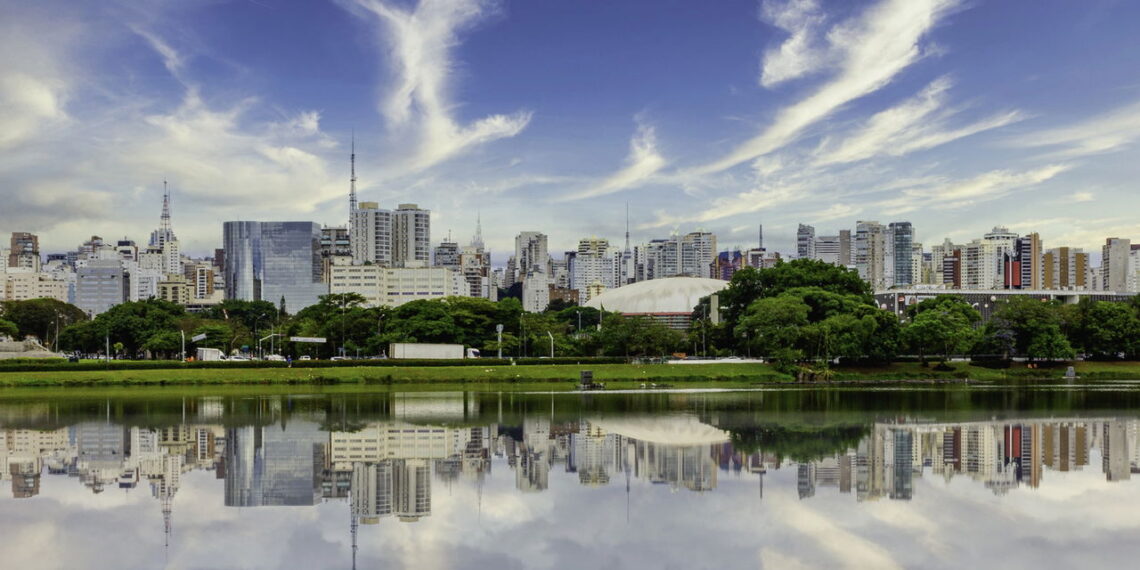 Cidade em SP proíbe todos os cigarros eletrônicos em qualquer lugar